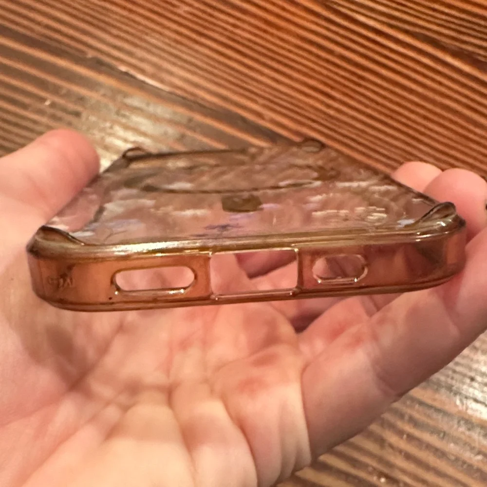 Elizabeth James stylish clear